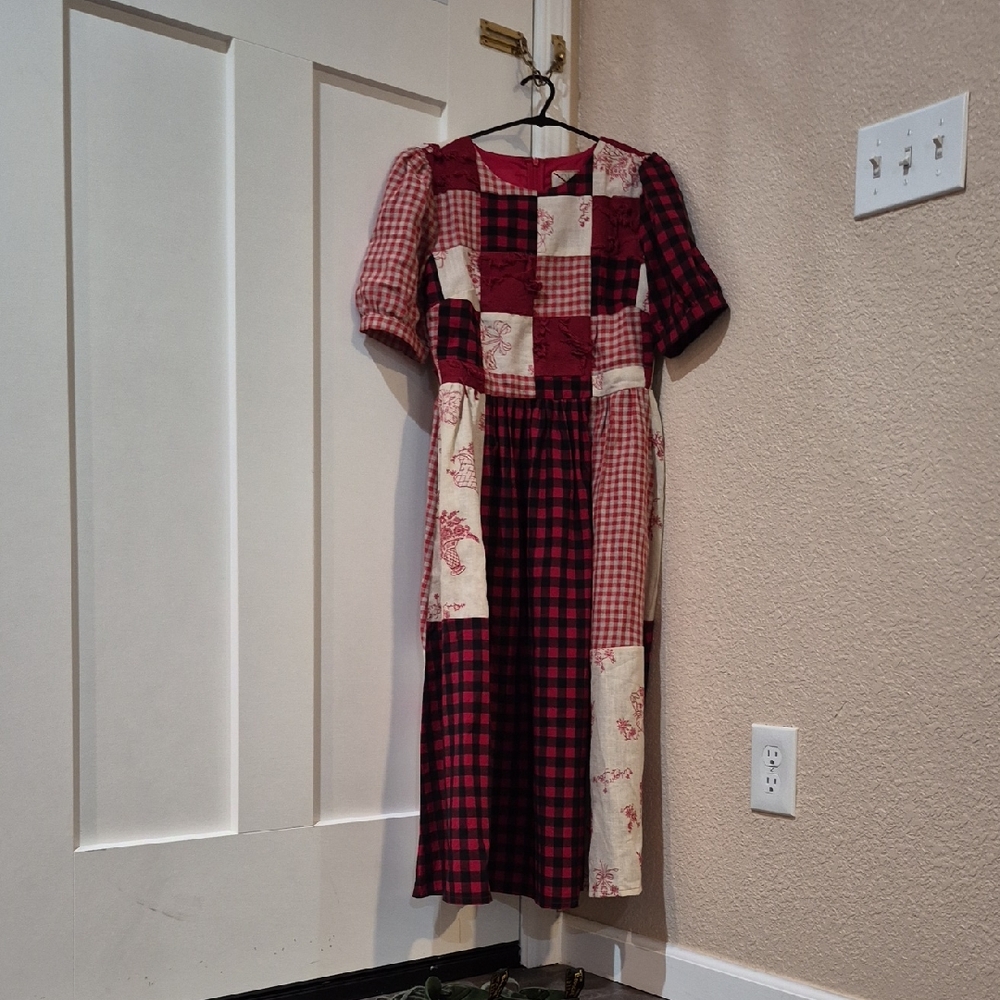 Unlogical Ppem Red and Cream Patchwork Dress